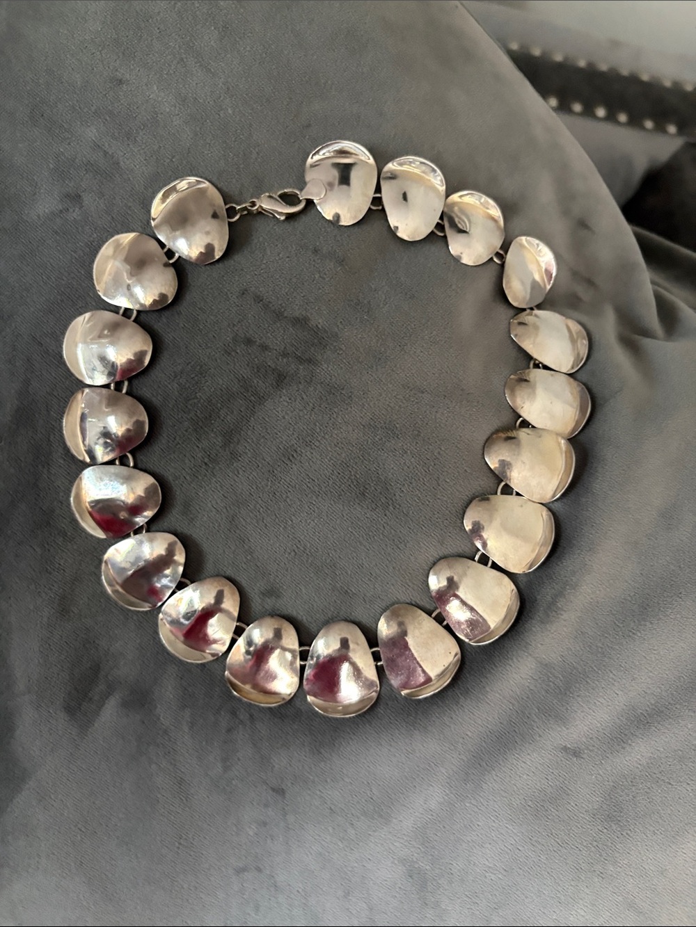 925 84g Sterling Silver Sculpted Heart like Link Necklace - possibly Hans Hansen